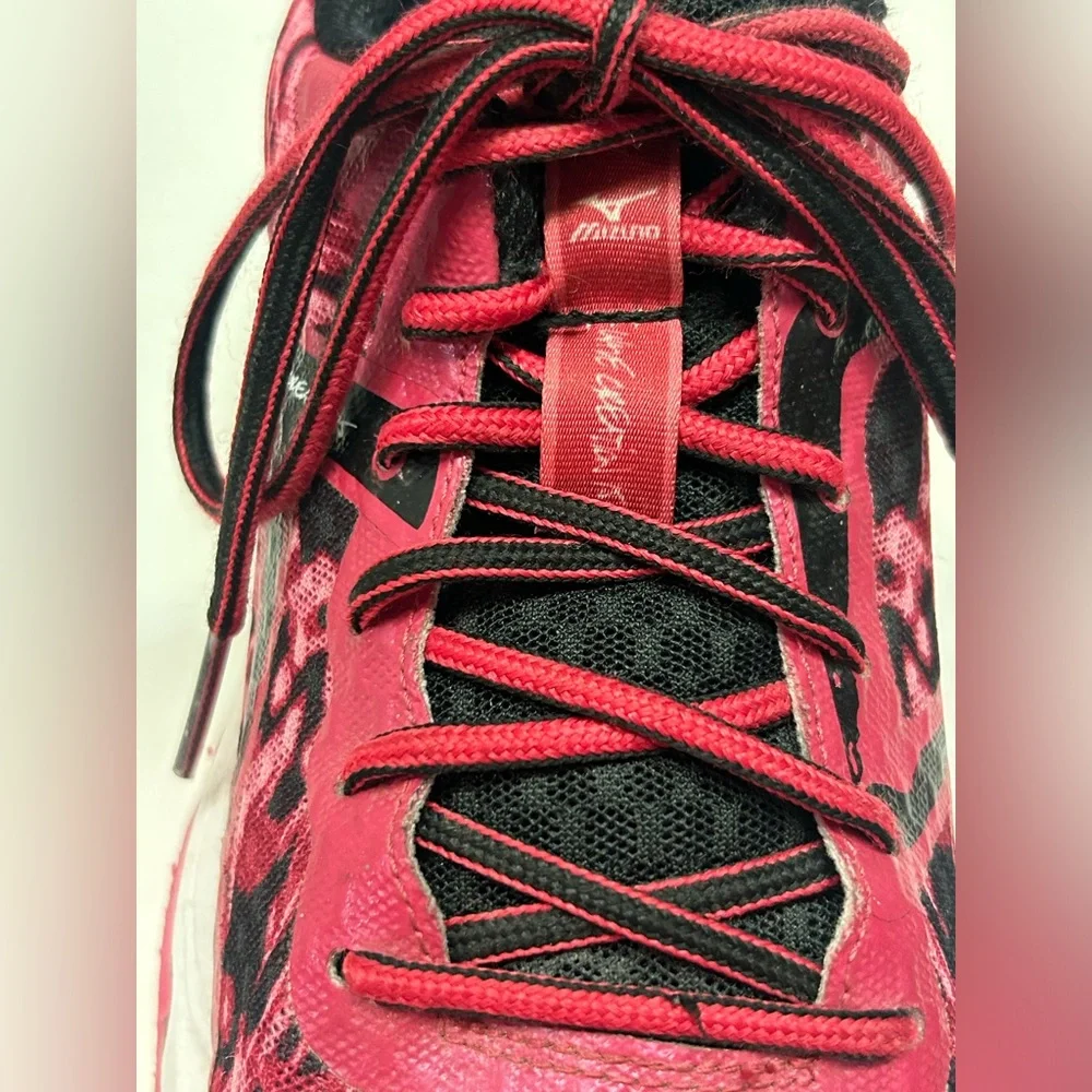Mizuno Wave Creation 15 Running Shoes Women's‎ sz 10